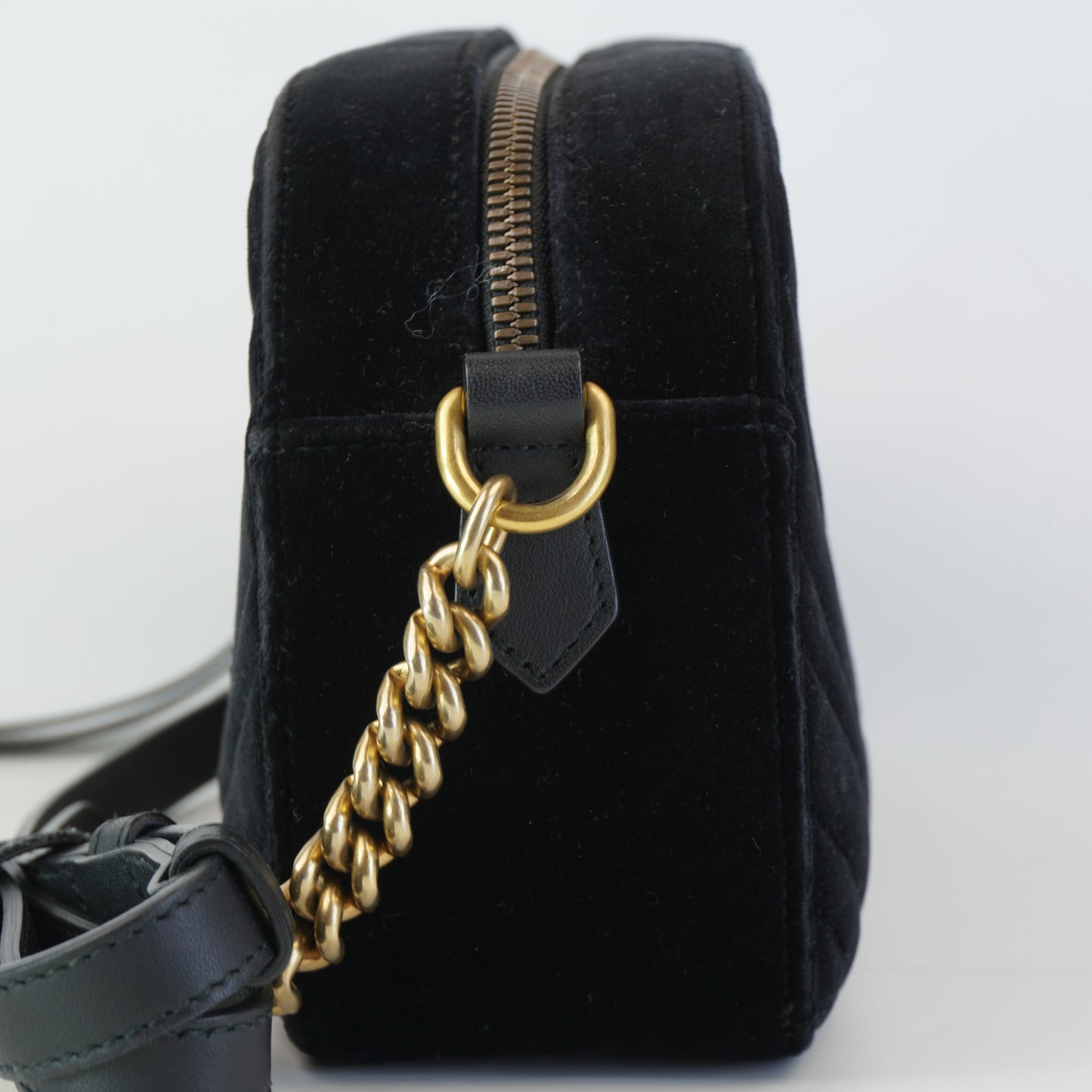Gucci GG Marmont Velvet  Camera Bag Black