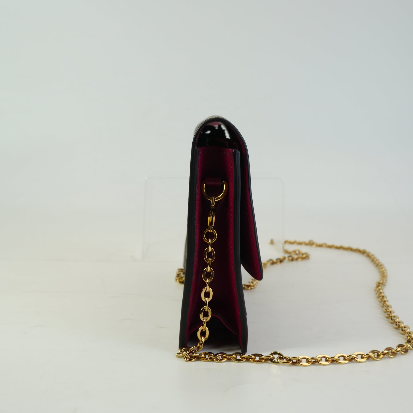 Louis Vuitton	Flore Chain Mono  Wallet GHW
