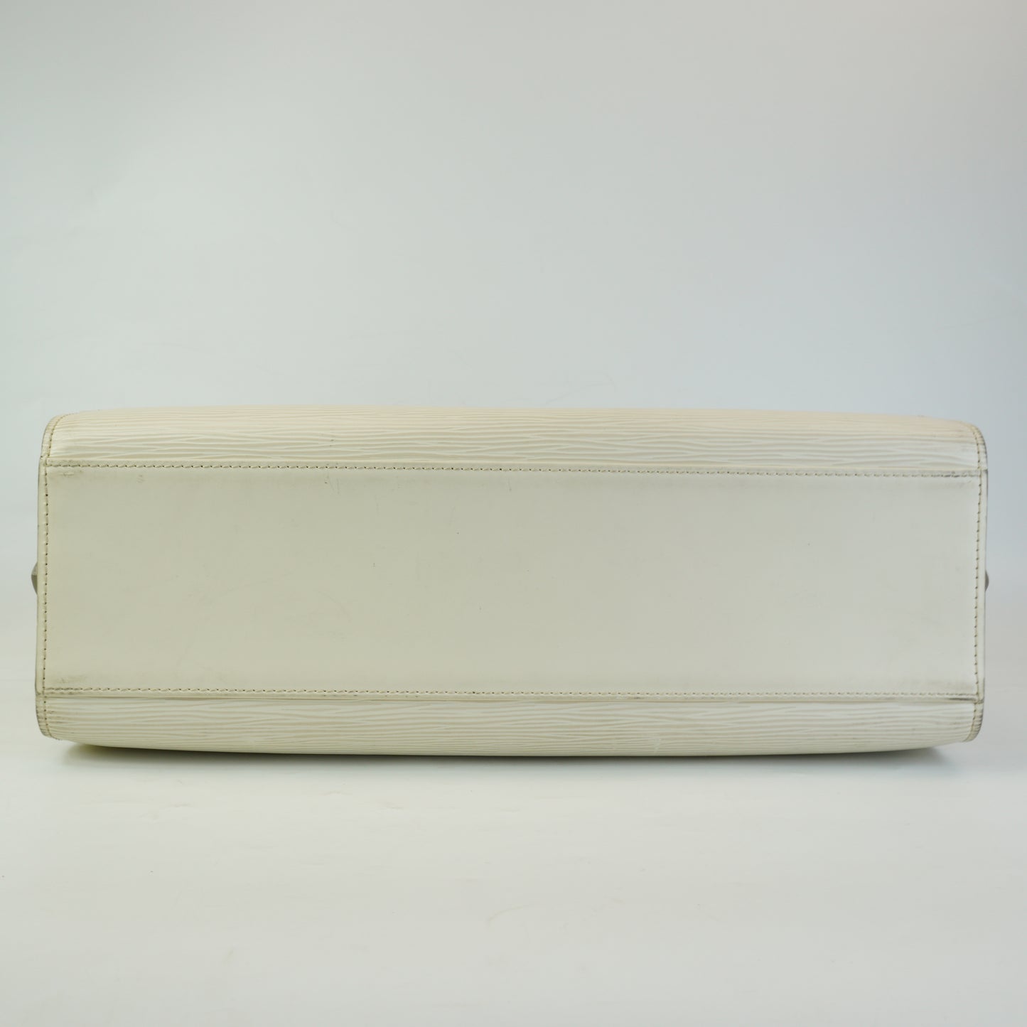 Louis Vuitton	Pont-Neuf PM Handbag White SHW