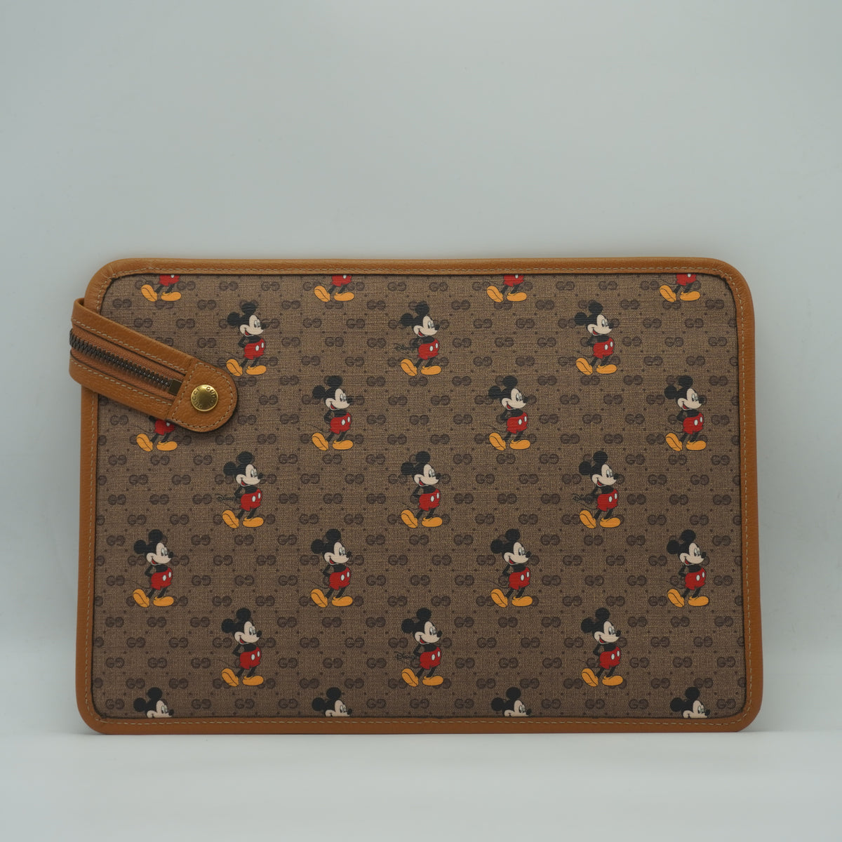 Gucci	Mickey Mouse Clutch Pouch Medium GHW