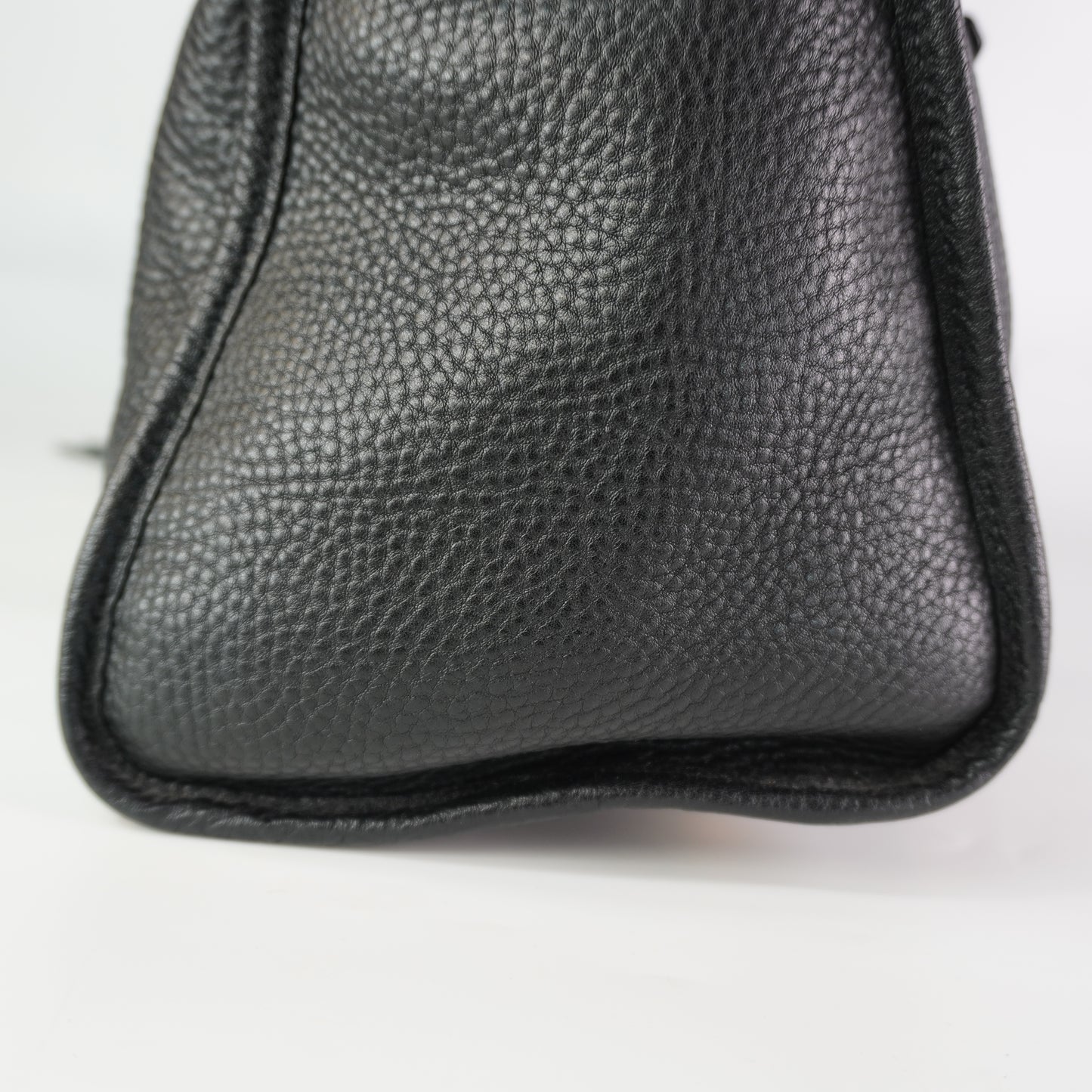 Prada Vitello Daino Black