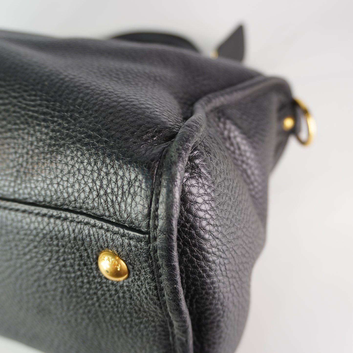 Prada Vitello Daino Black