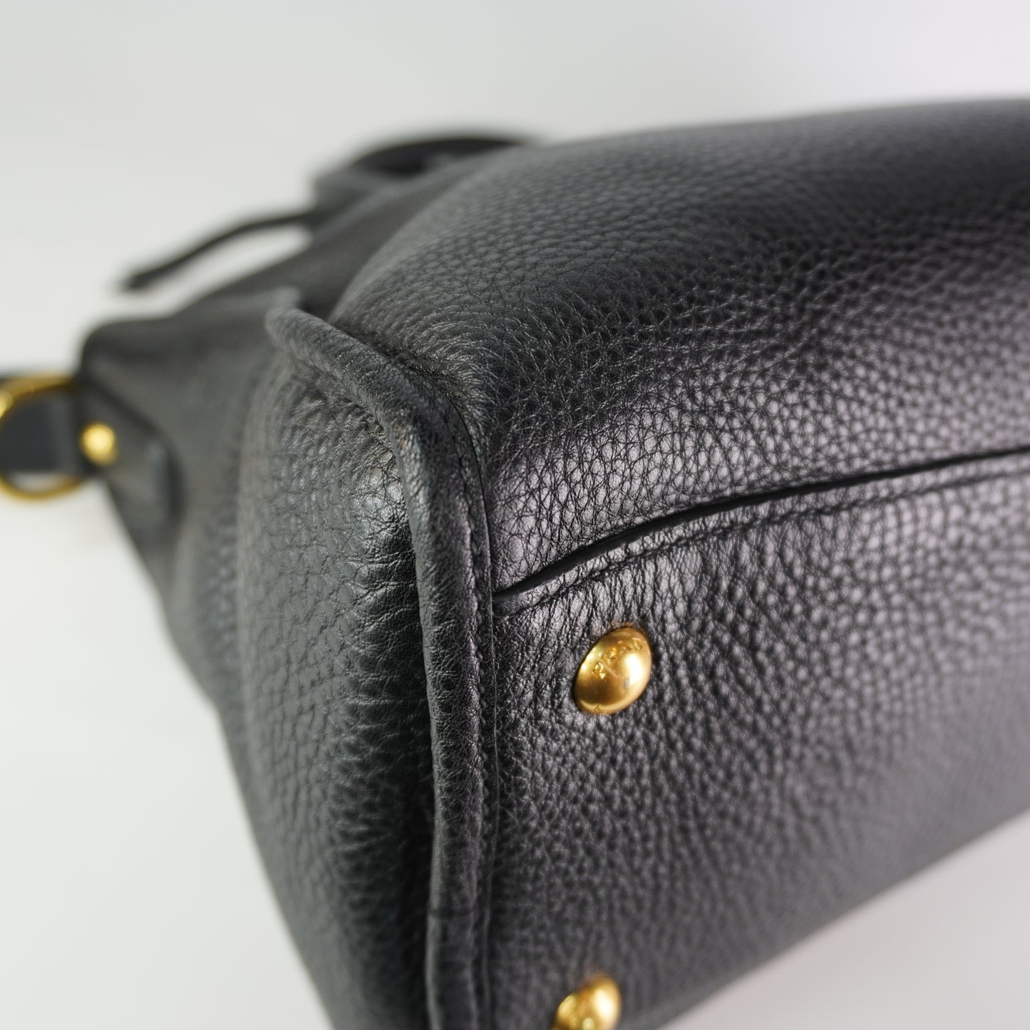Prada Vitello Daino Black