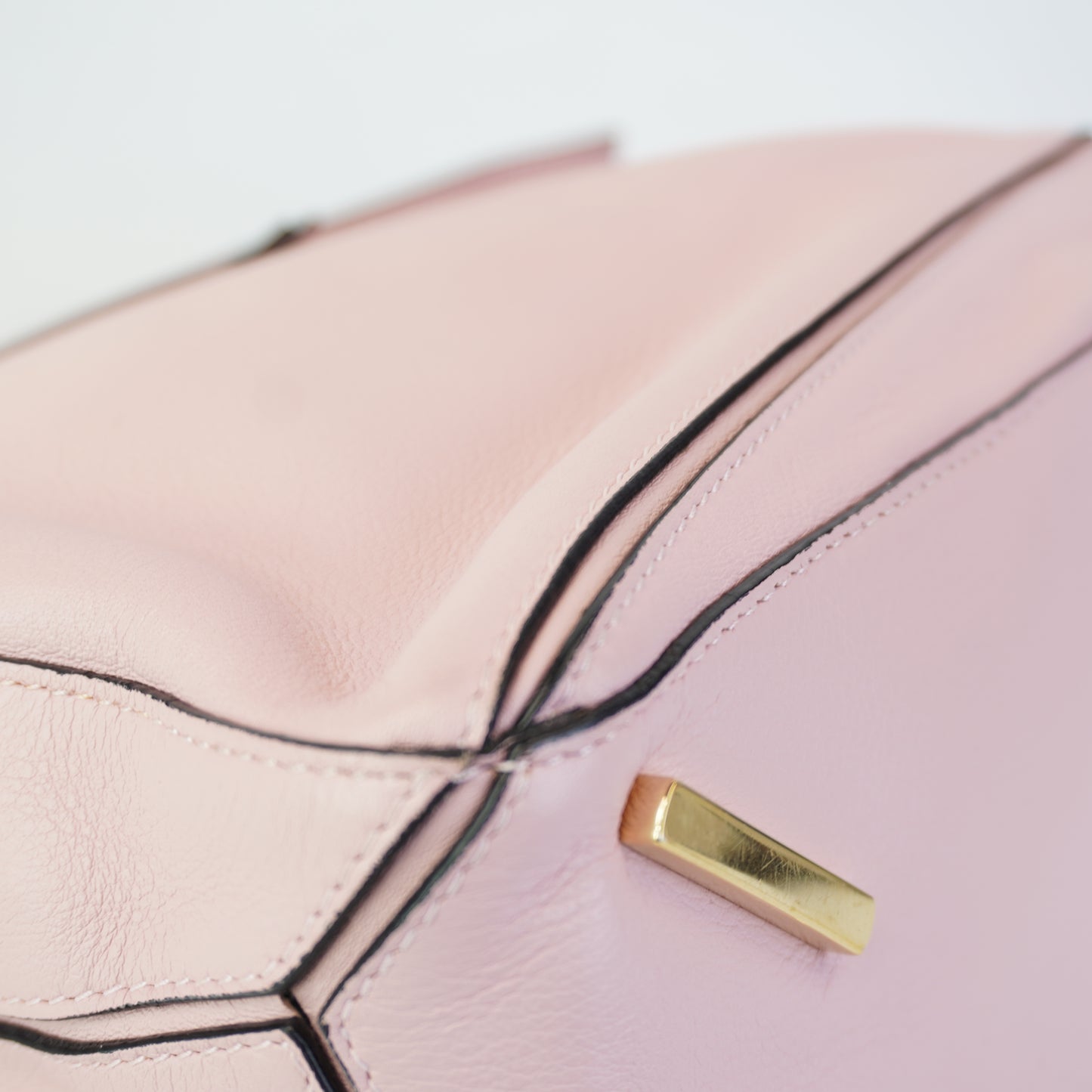 Loewe Puzzle Small Baby Pink GHW