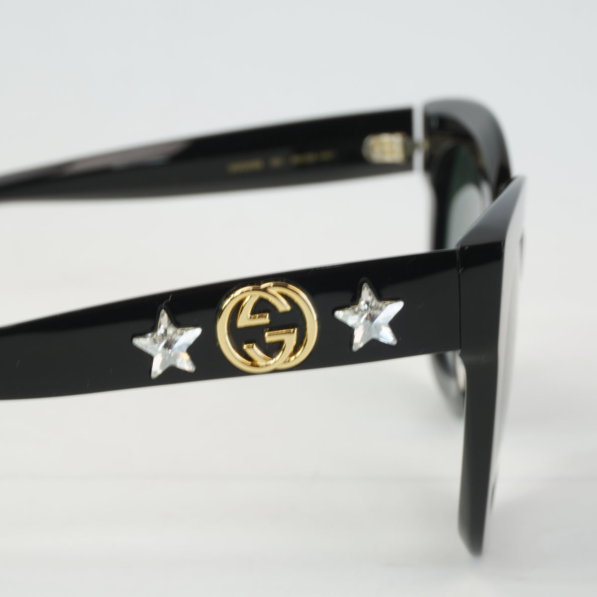 Gucci Sunglasses GG0208S