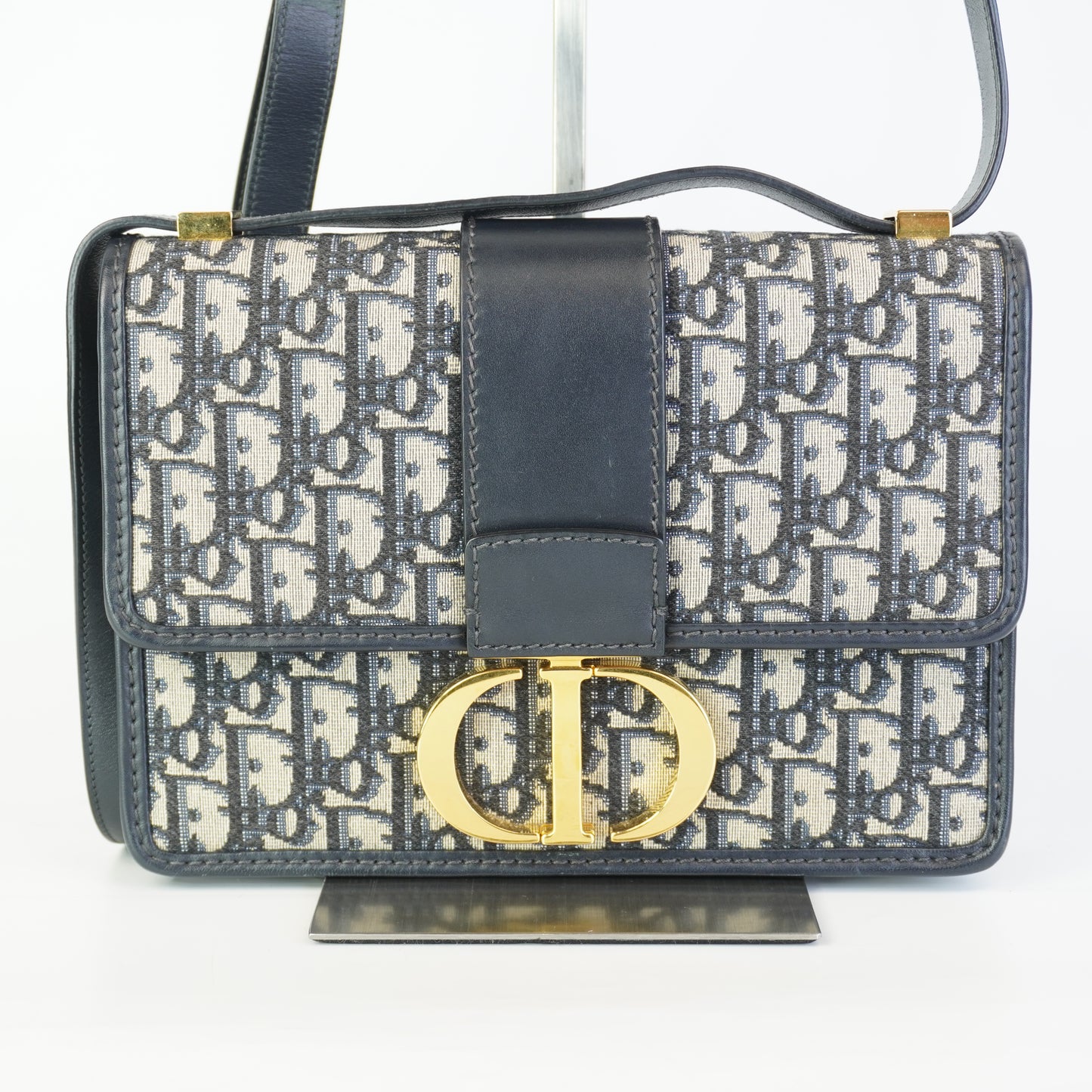 Dior	30 Montaigne Oblique Jacquard GHW