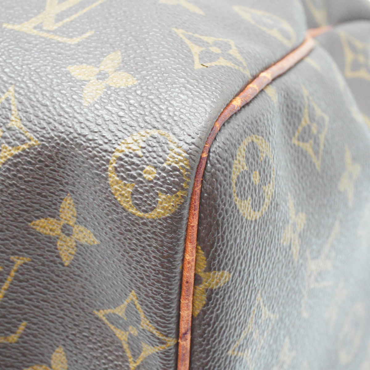 Louis Vuitton	Speedy 40 Mono GHW