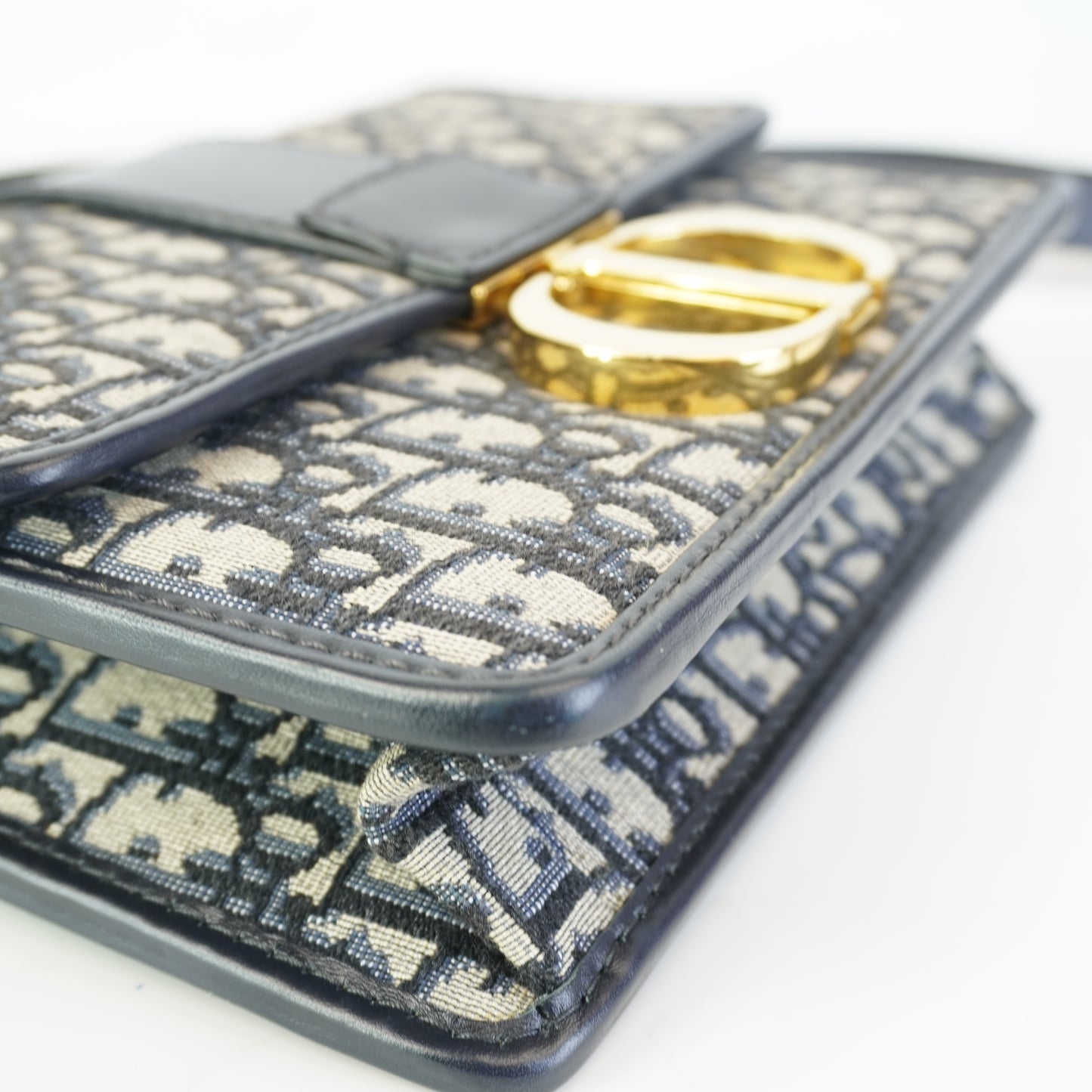 Dior	30 Montaigne Oblique Jacquard GHW
