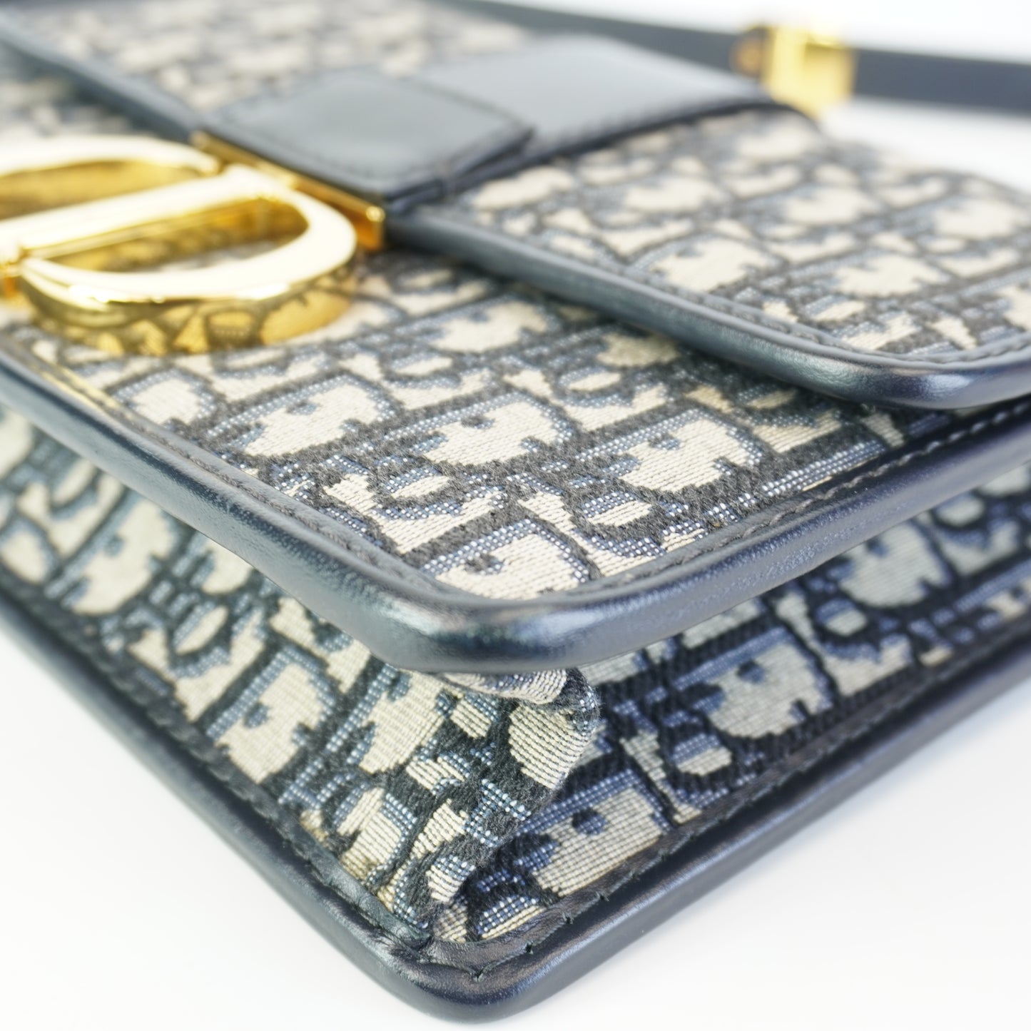 Dior	30 Montaigne Oblique Jacquard GHW