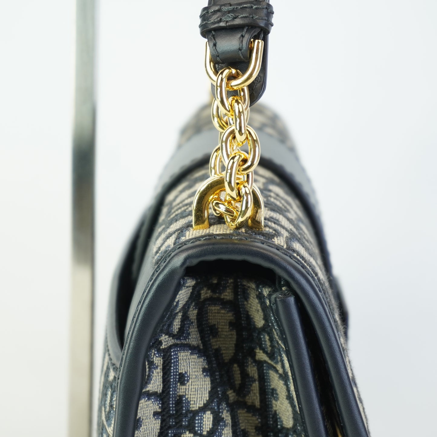 Dior	30 Montaigne Chain Oblique Jacquard GHW