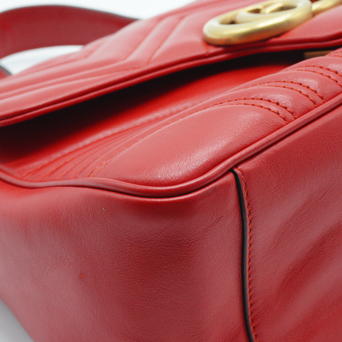 Gucci GG Marmont Top Handle medium Red GHW