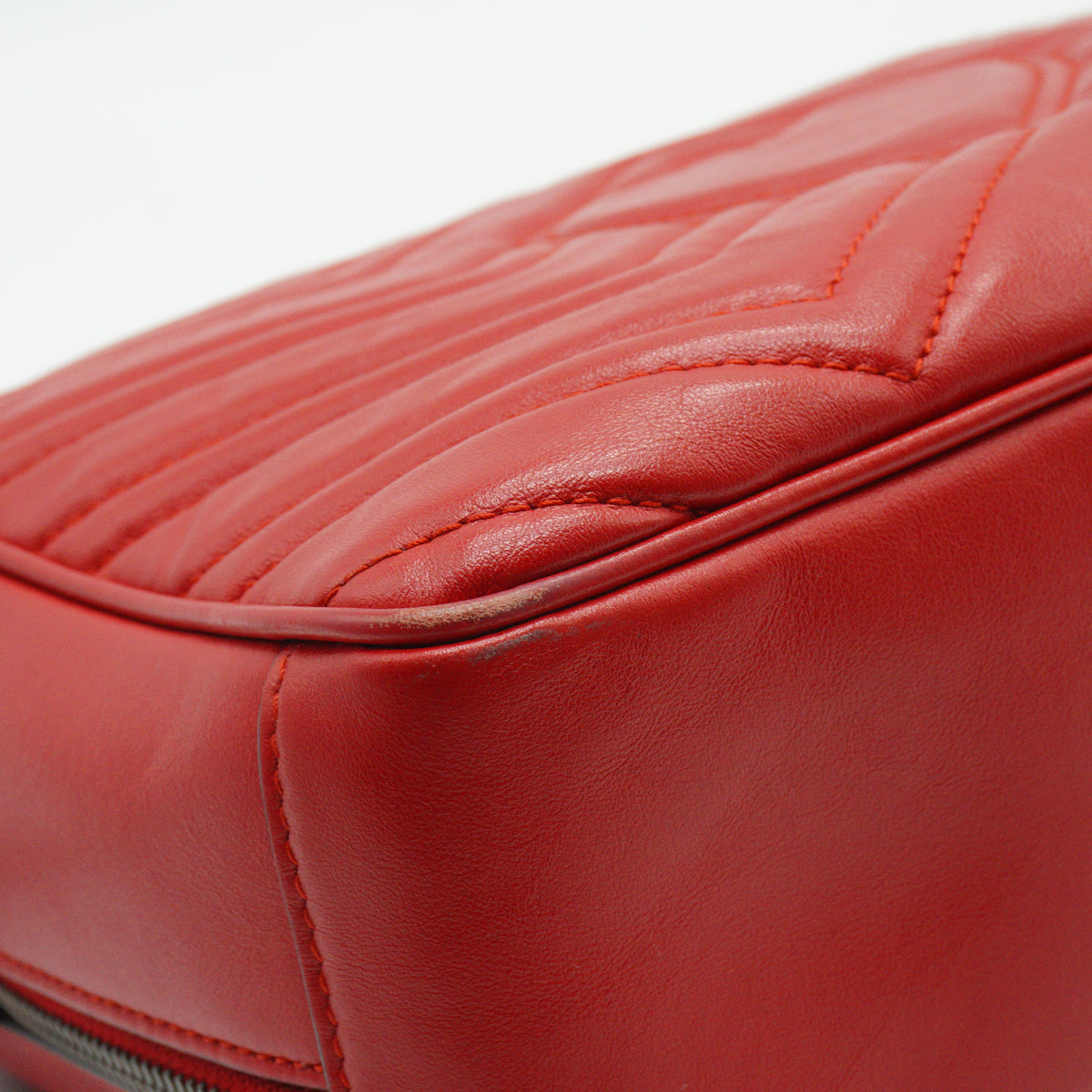 Gucci GG Marmont Matelassé Leather Medium Top Handle Shoulder Bag Red GHW