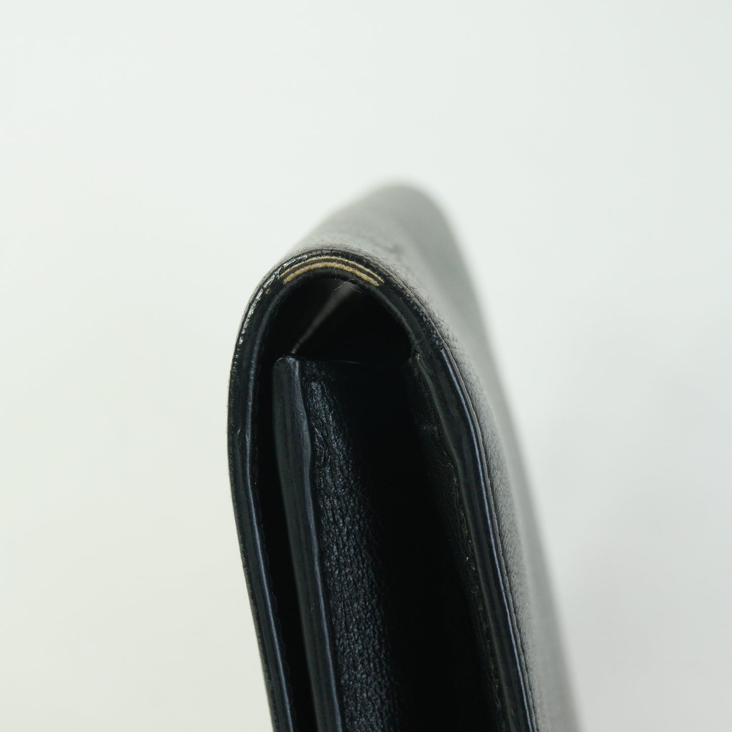 YSL	Belle de jour Black Leather Clutch GHW