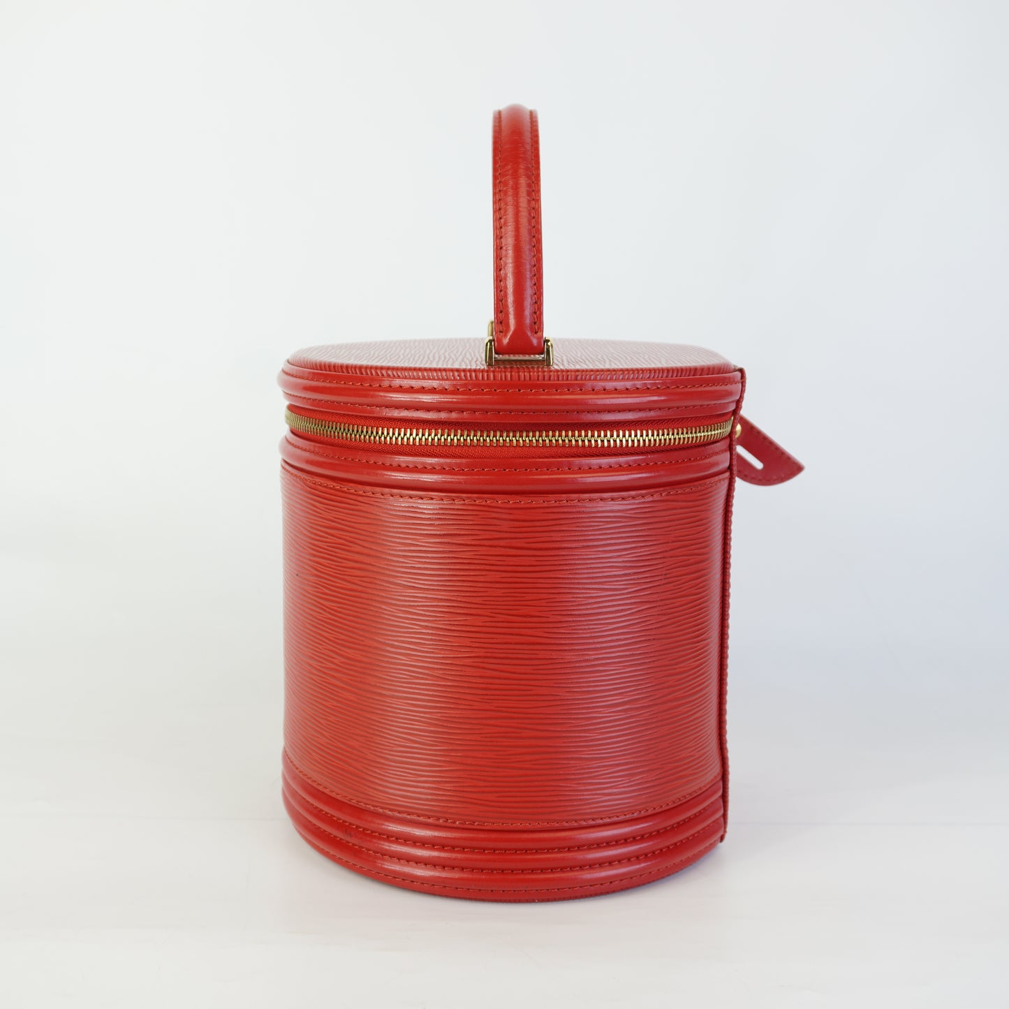 Louis Vuitton	Cannes Vanity Bag Red GHW