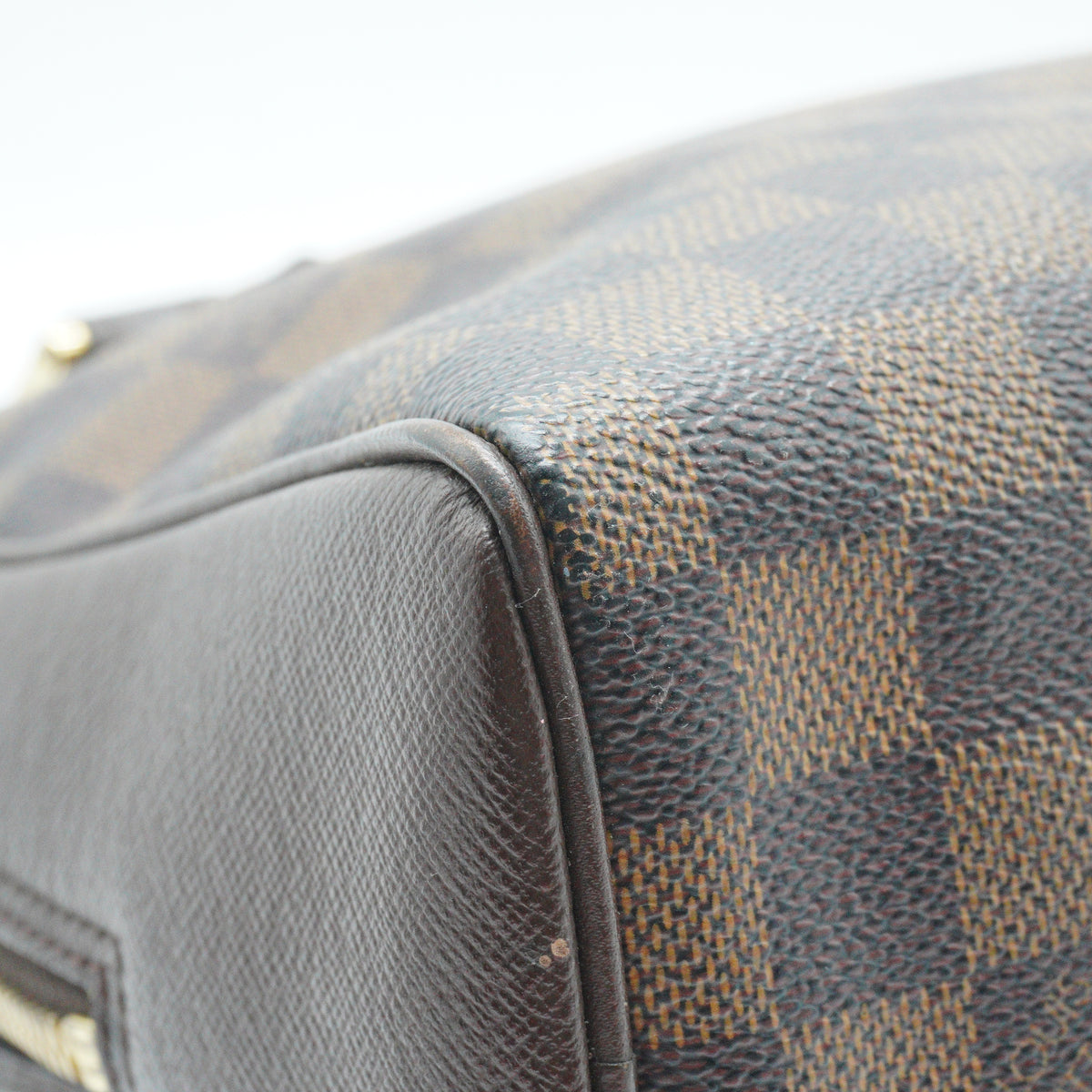 Louis Vuitton	Damier Ebene Brera Handbag Medium GHW
