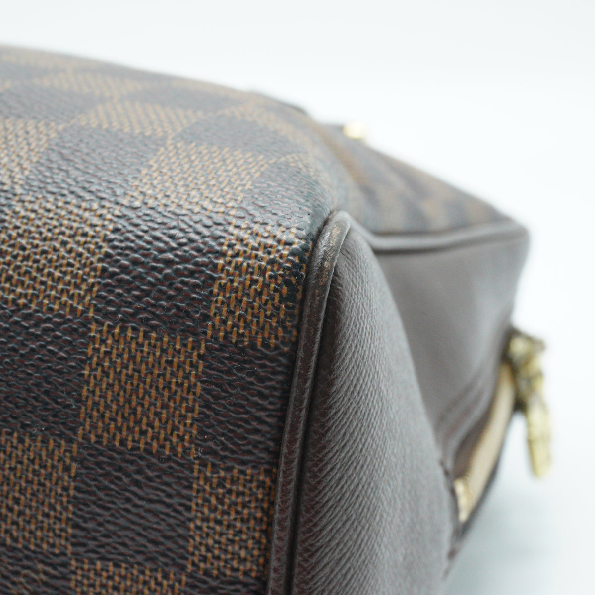 Louis Vuitton	Damier Ebene Brera Handbag Medium GHW
