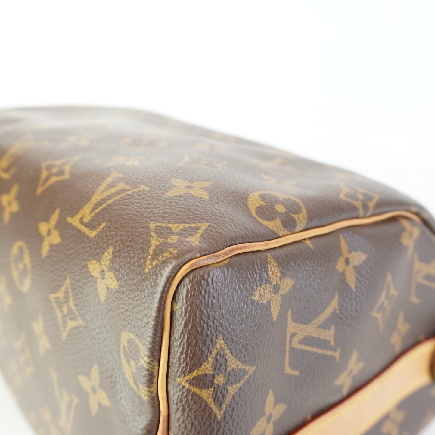 Louis Vuitton	Speedy 25 GHW