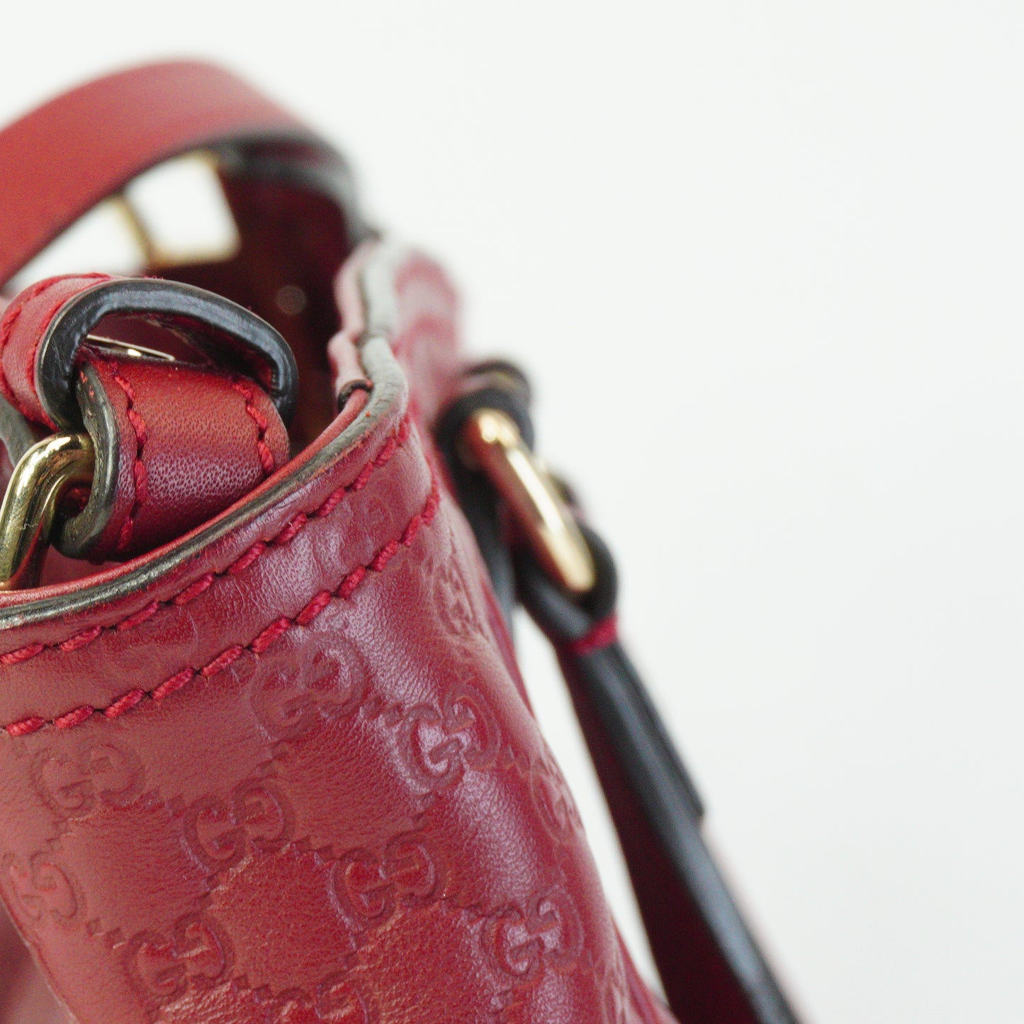Gucci Bree Micro guccissima small Red tote GHW