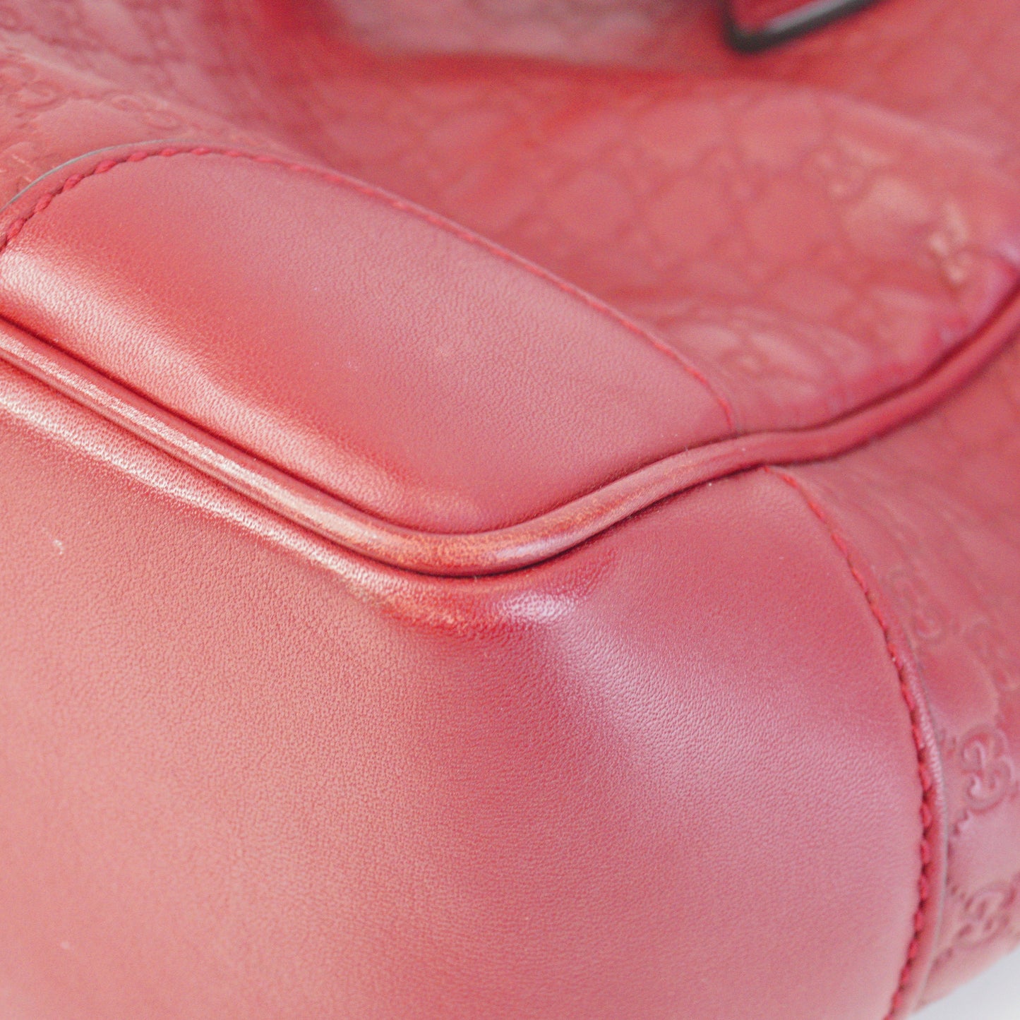Gucci Bree Micro guccissima small Red tote GHW