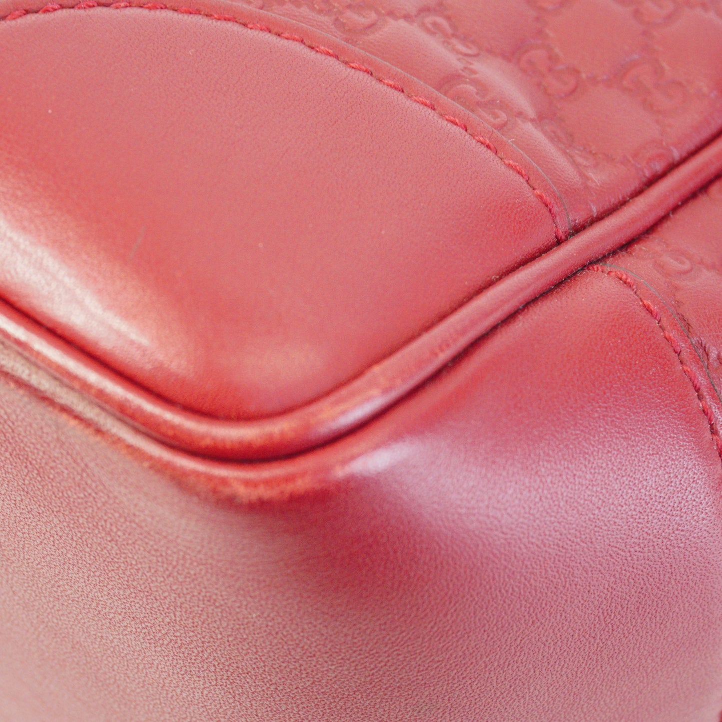 Gucci Bree Micro guccissima small Red tote GHW