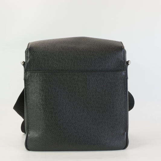 Louis Vuitton	Tiaga Yaranga Crossbody Bag SHW