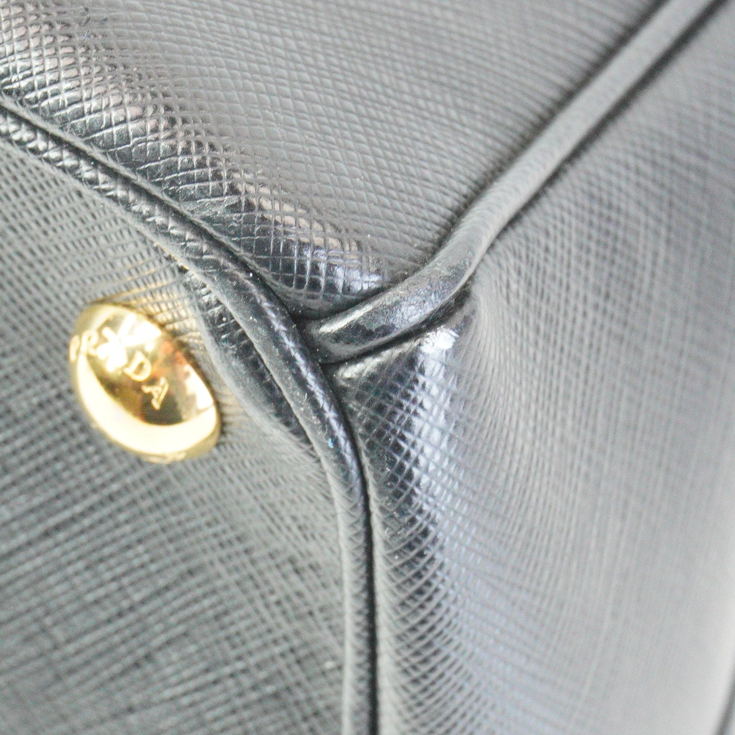 Prada Galleria Medium Saffiano Black GHW
