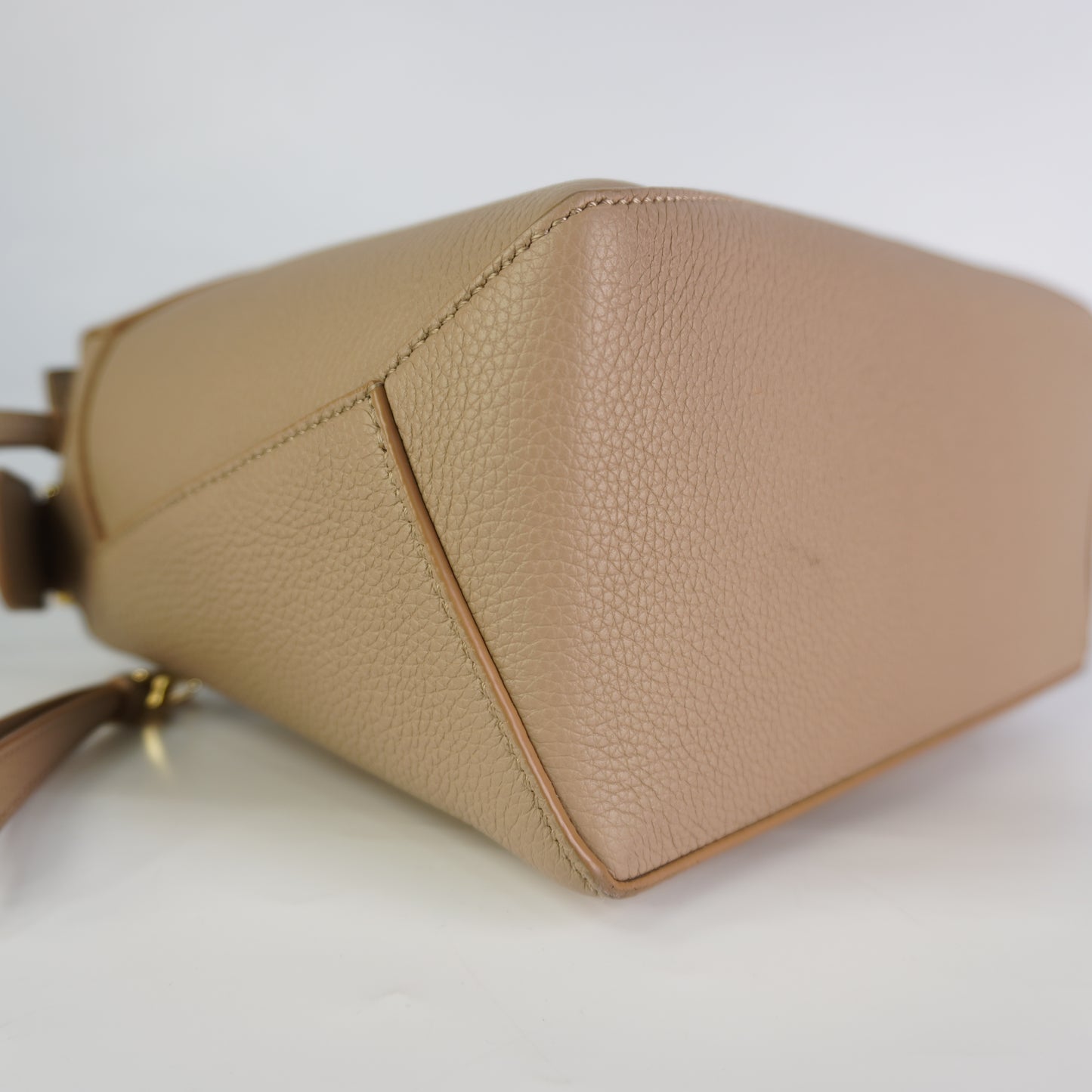 Loewe Puzzle