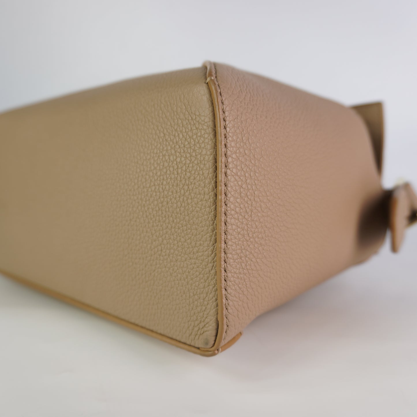Loewe Puzzle
