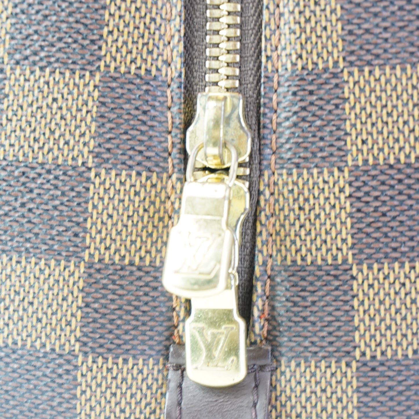 Louis Vuitton	Ribera GHW Medium