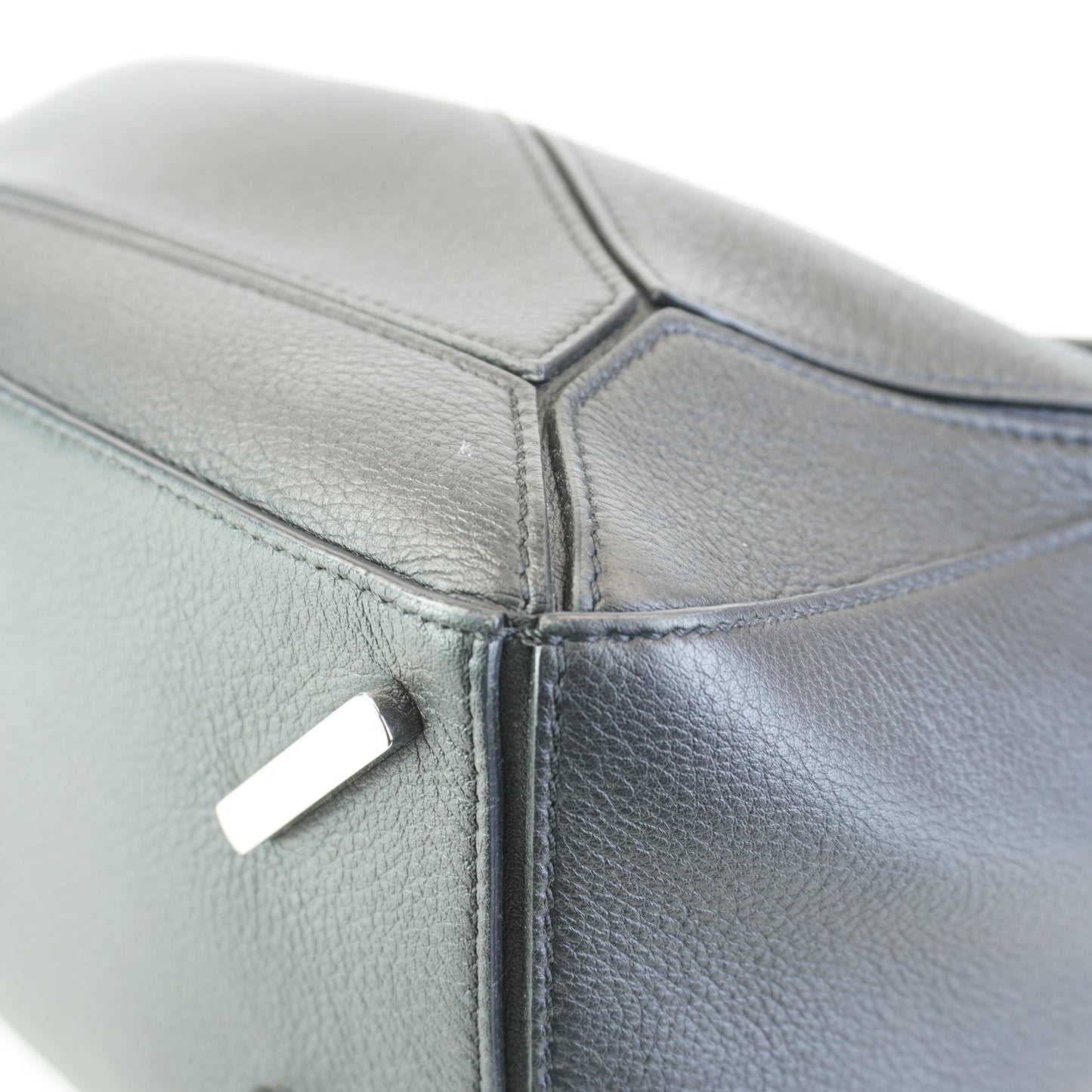 Loewe Puzzle Medium Black SHW