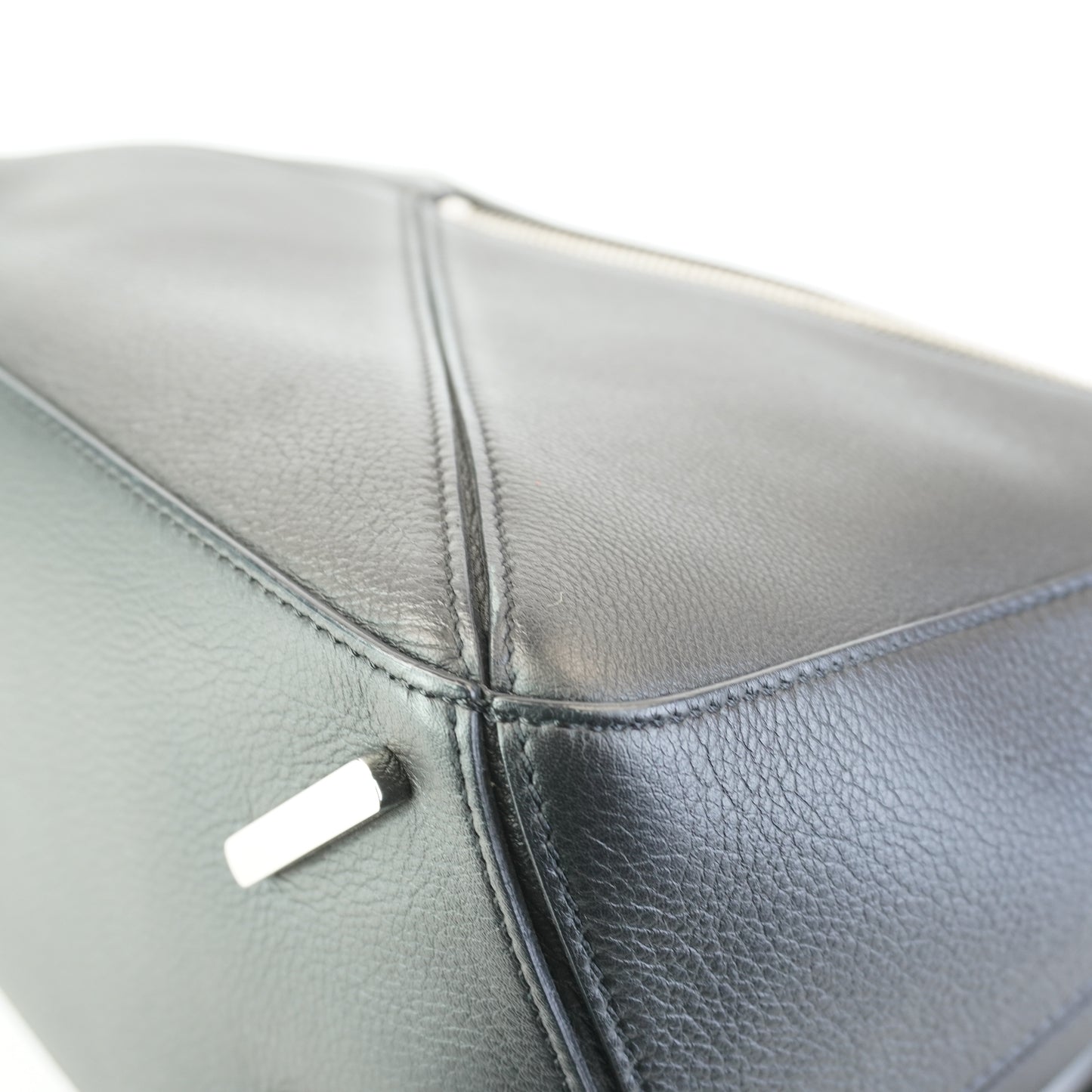 Loewe Puzzle Medium Black SHW