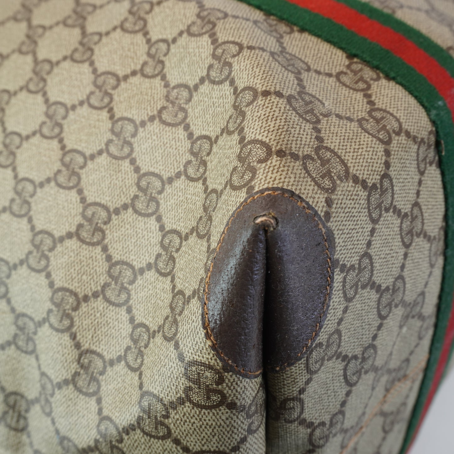 Gucci GG Supreme Duffle Bag