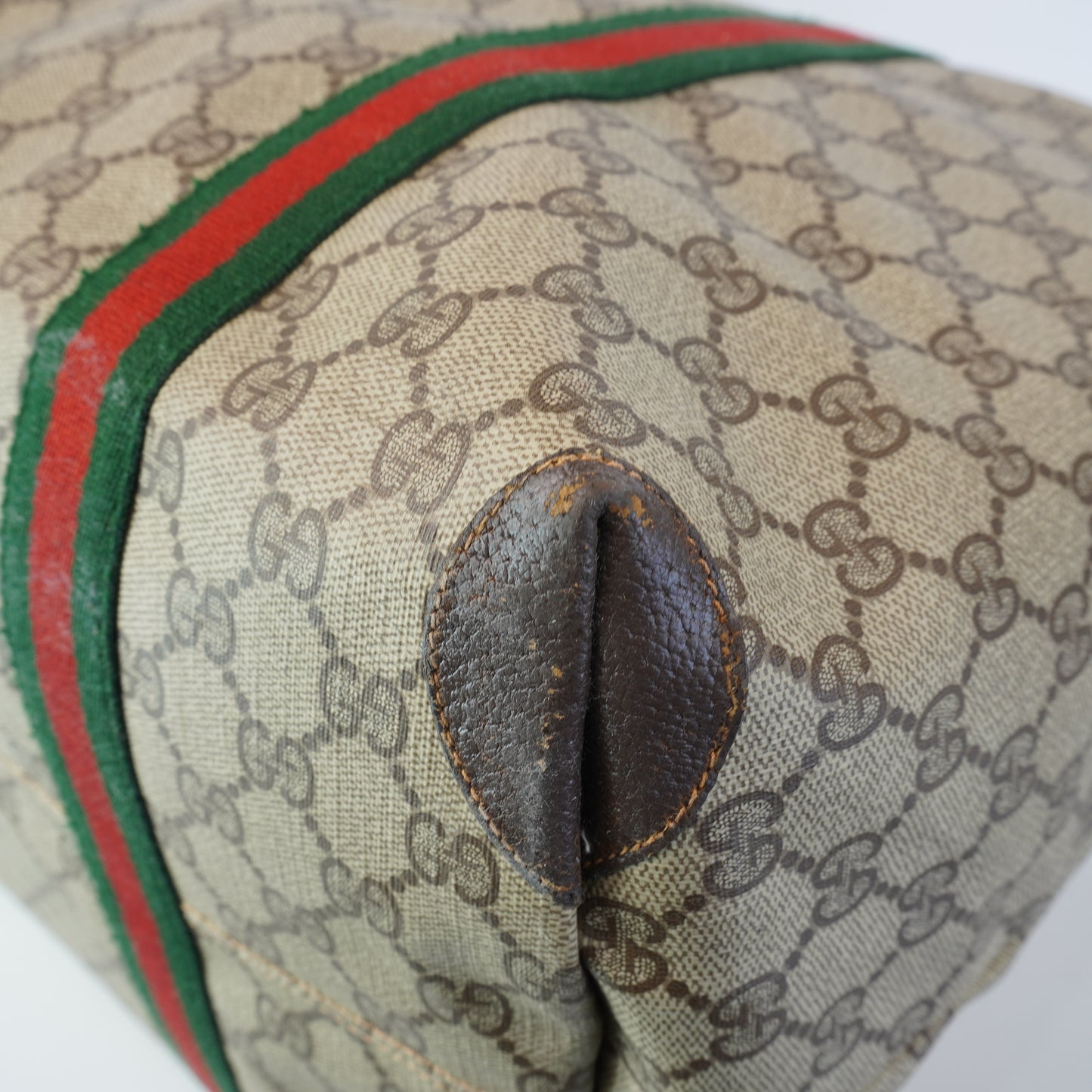 Gucci GG Supreme Duffle Bag