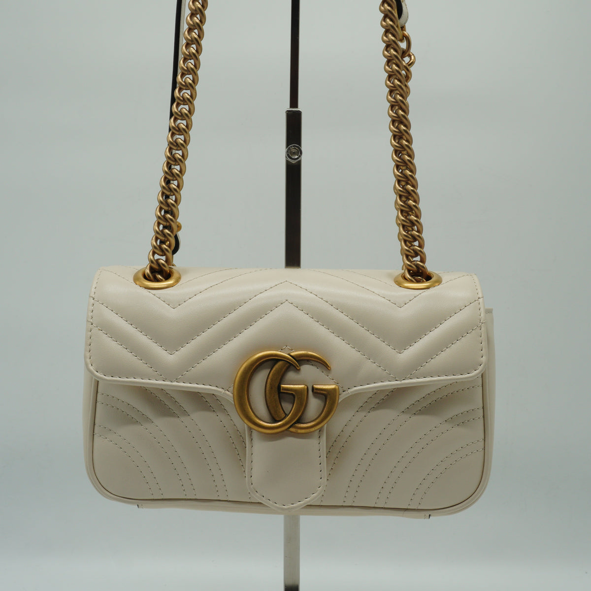 Gucci GG Marmont Matelassé Flap Shoulder Bag White GHW