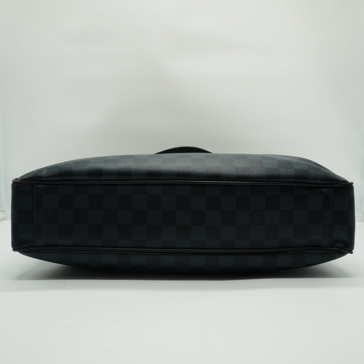 Louis Vuitton	Damier Graphite Porte-Documents Business Large SHW