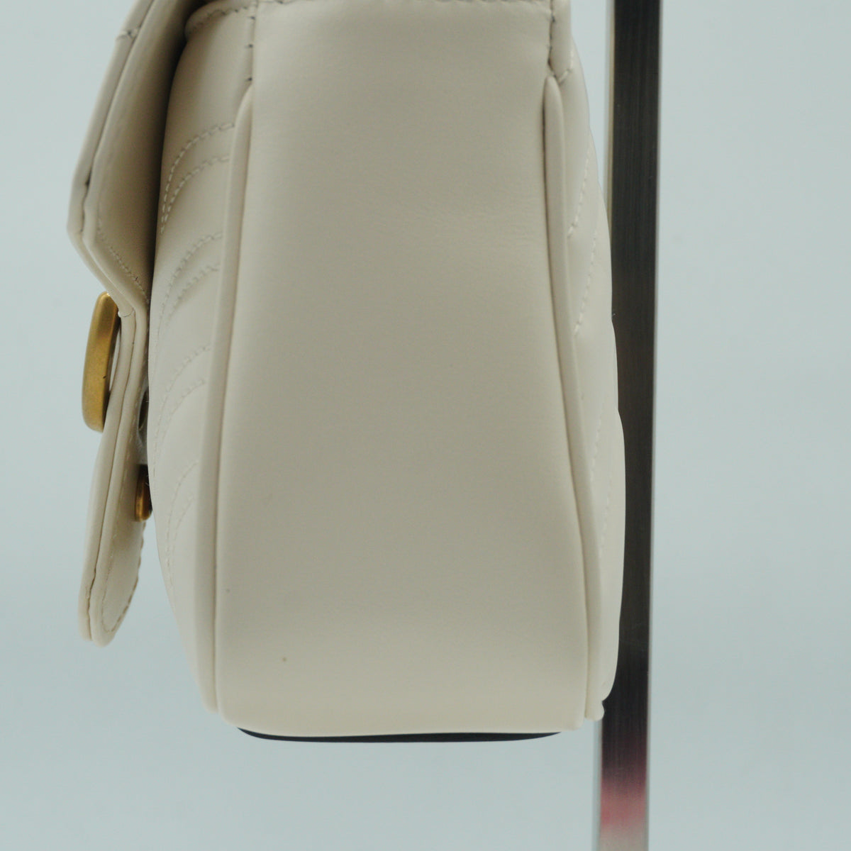 Gucci GG Marmont Matelassé Flap Shoulder Bag White GHW