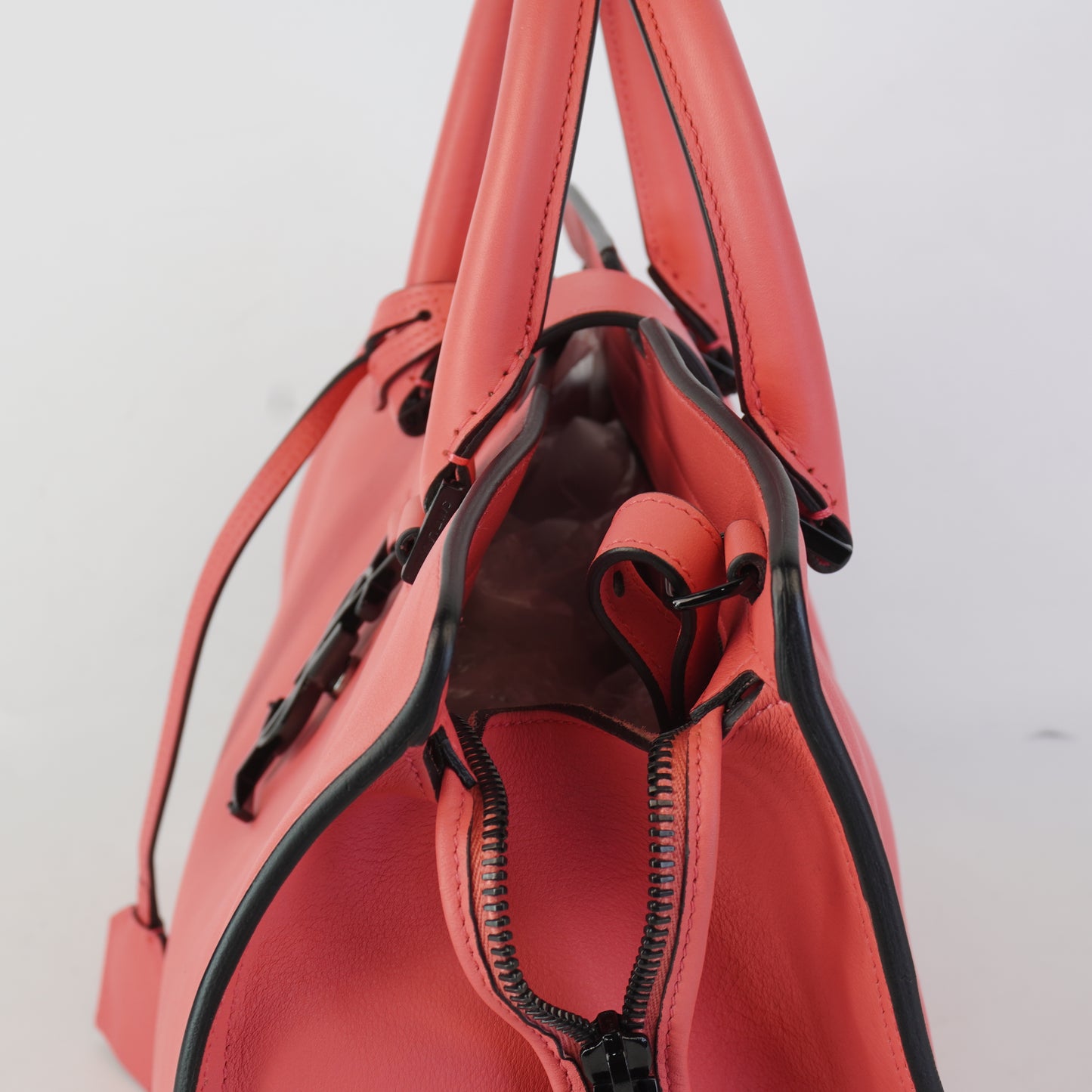 YSL	Baby Cavas Tote Bright Pink