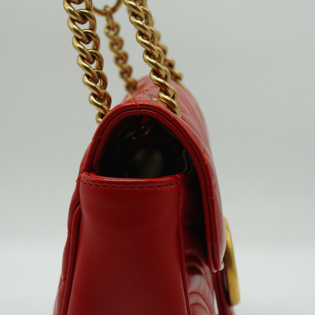 Gucci GG Marmont Shoulder Bag Medium Red GHW