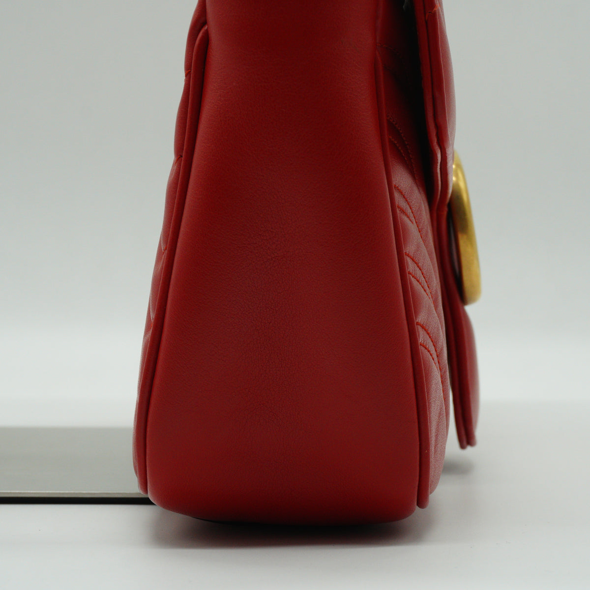 Gucci GG Marmont Shoulder Bag Medium Red GHW