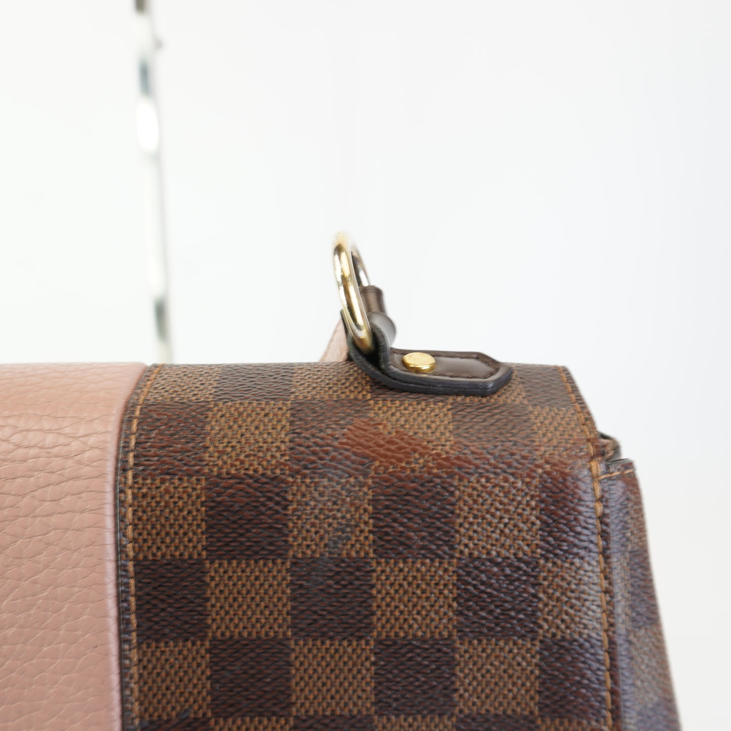Louis Vuitton	Bond Street Bag