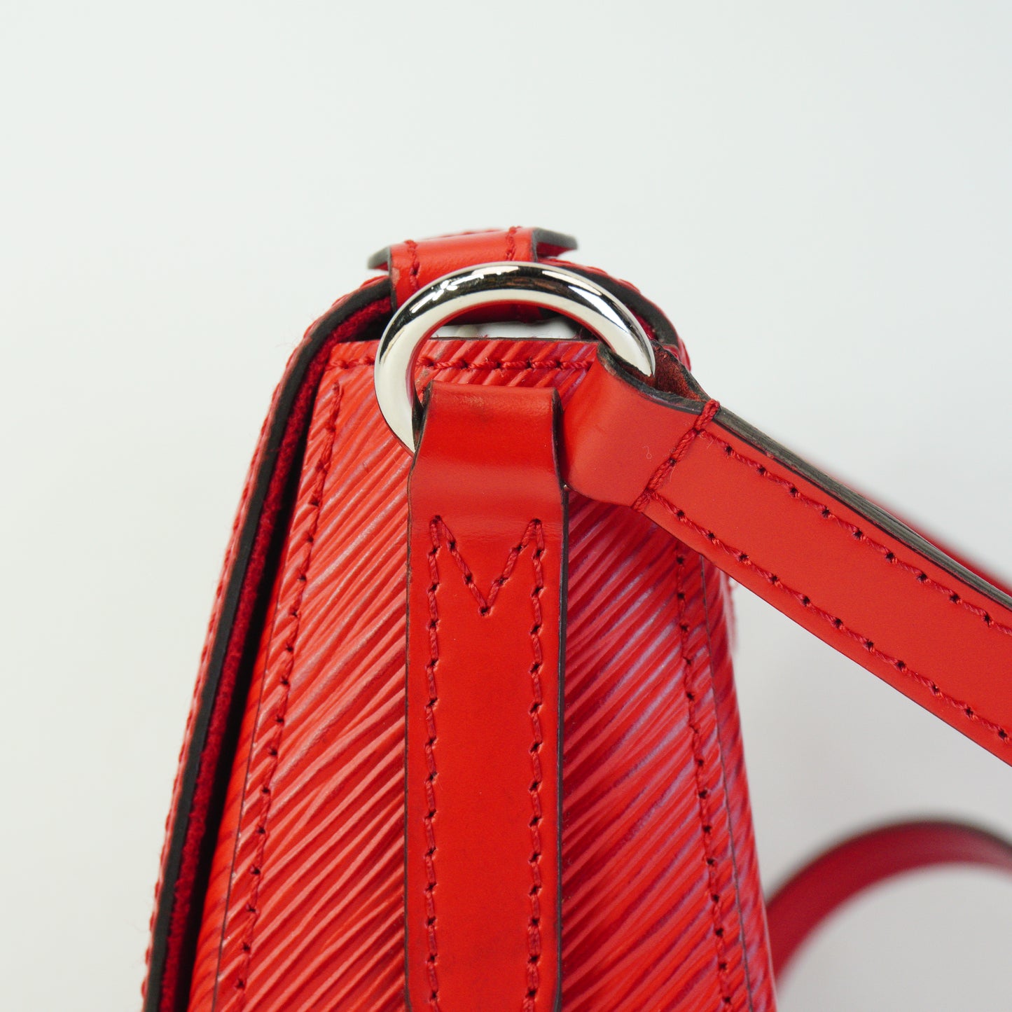 Louis Vuitton	Saint Cloud Epi Red Small SHW