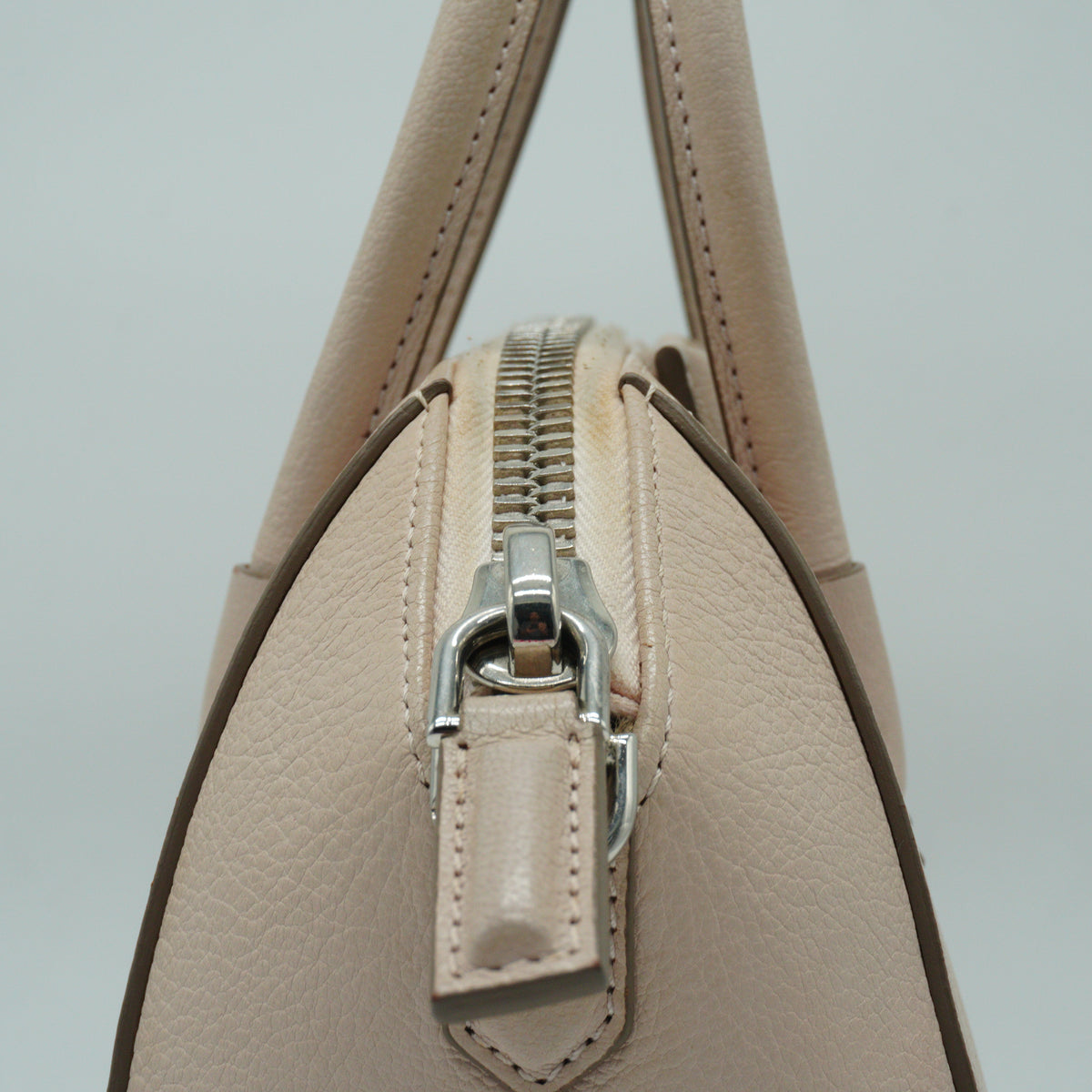 Givenchy Antigona Beige Mini SHW