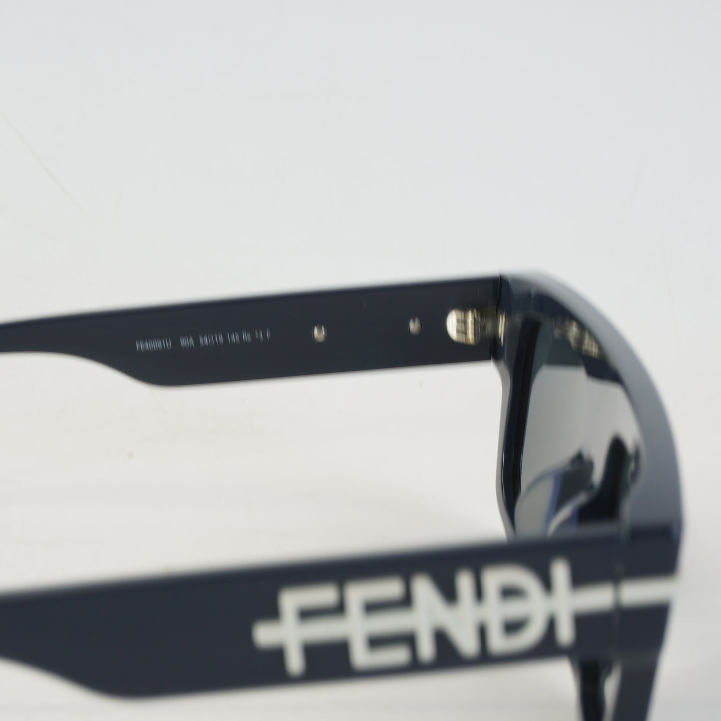 Fendi FF0439/S Sunglasses1