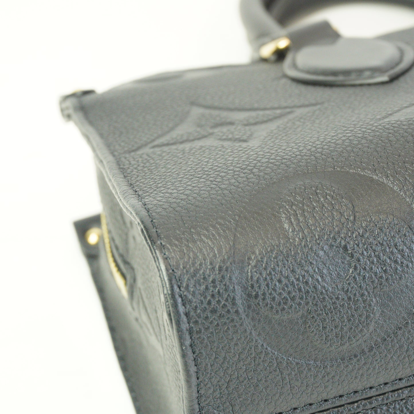Louis Vuitton	On The Go East West Empriente Black Small GHW