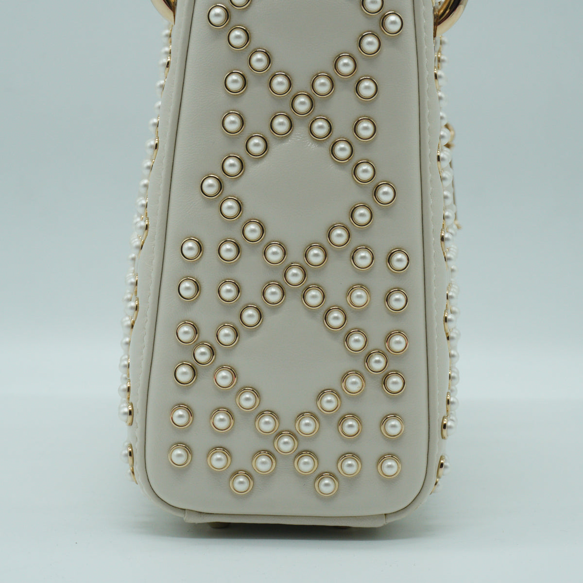 Dior	Lady Dior Bag with Pearl White GHW