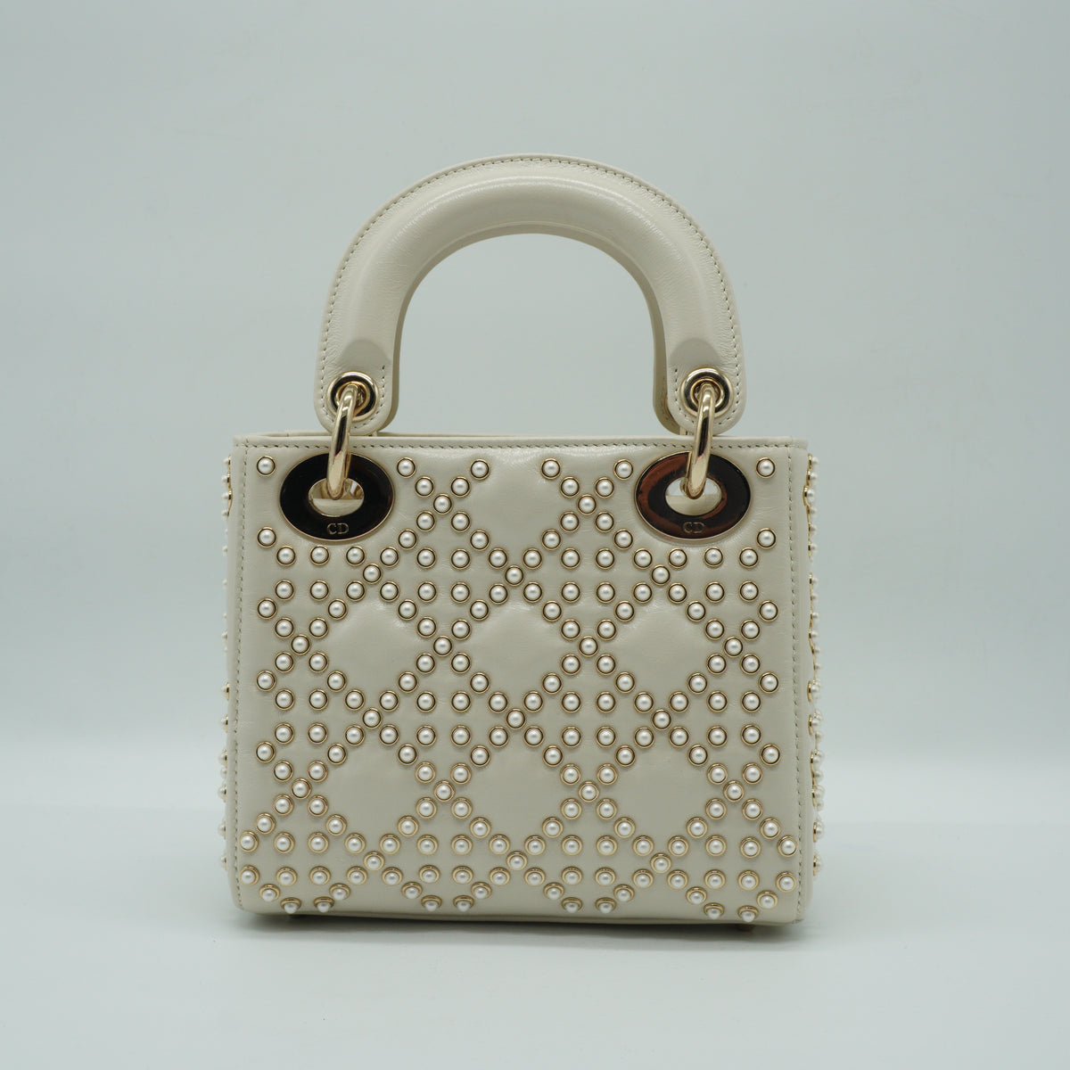 Dior	Lady Dior Bag with Pearl White GHW