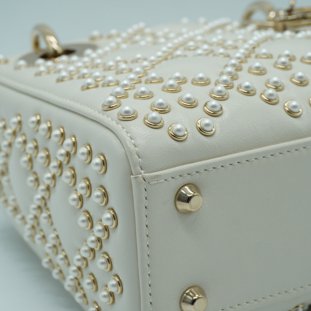 Dior	Lady Dior Bag with Pearl White GHW