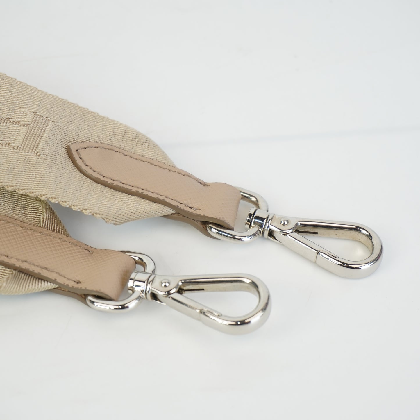 Prada Re-Edition 2005 Nylon Beige
