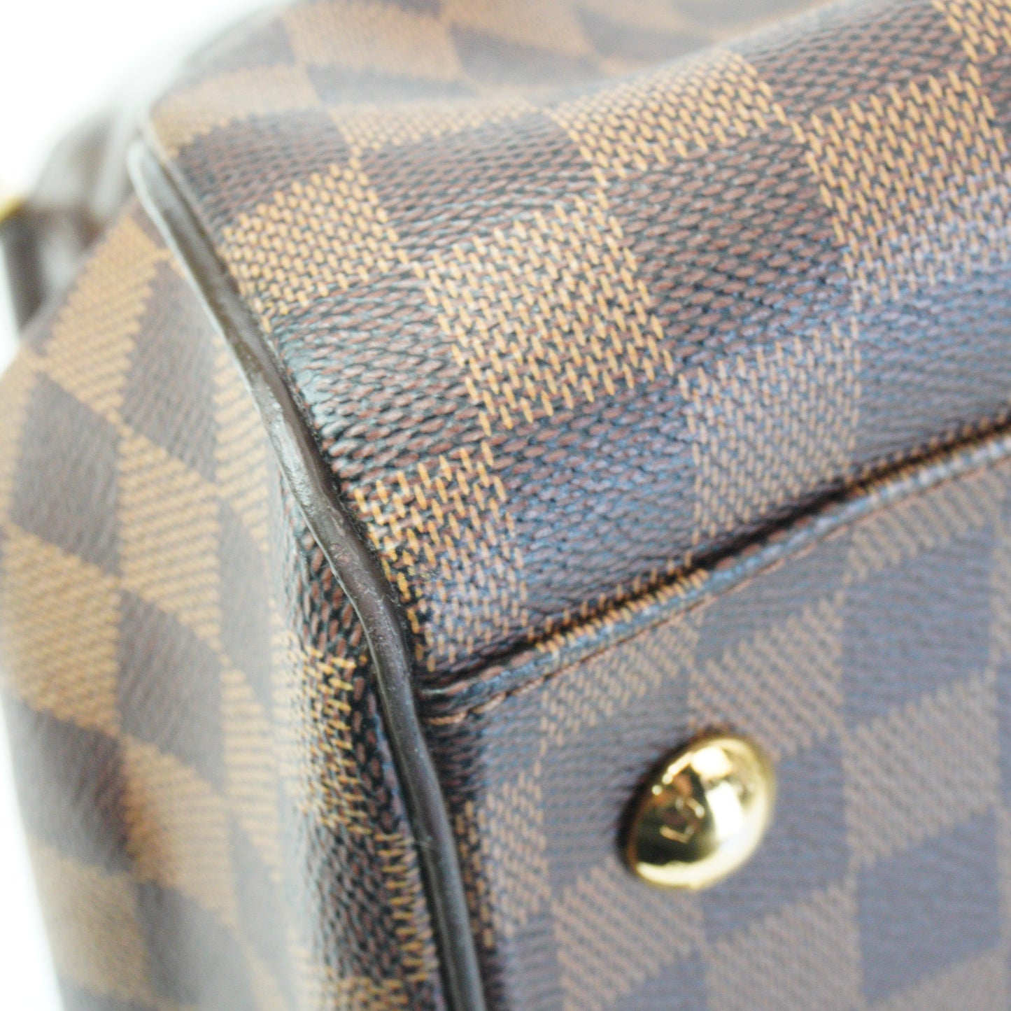 Louis Vuitton	Trevi DE Medium GHW