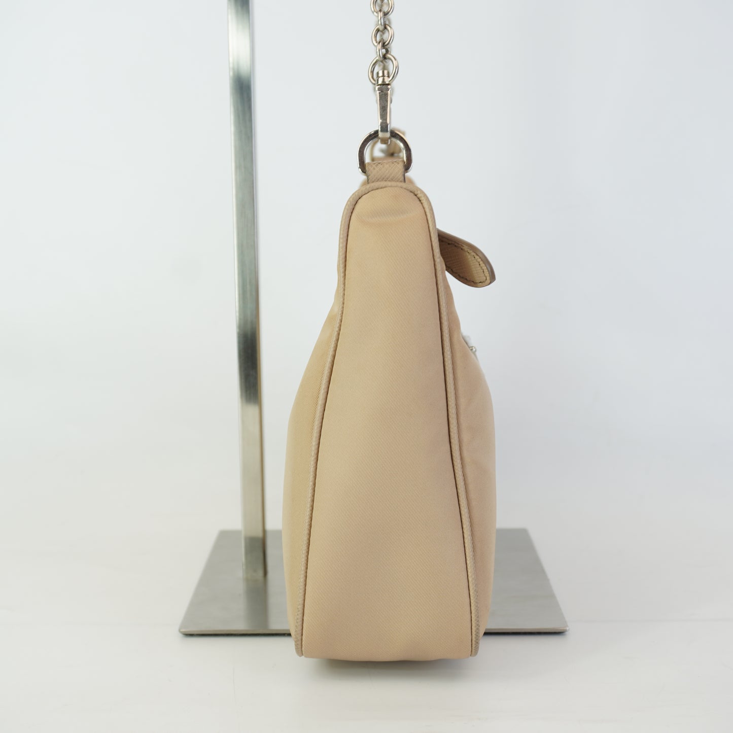 Prada Re-Edition 2005 Nylon Beige